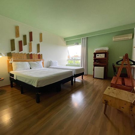 Hotel Nacional Inn Curitiba Santa Felicidade Екстериор снимка