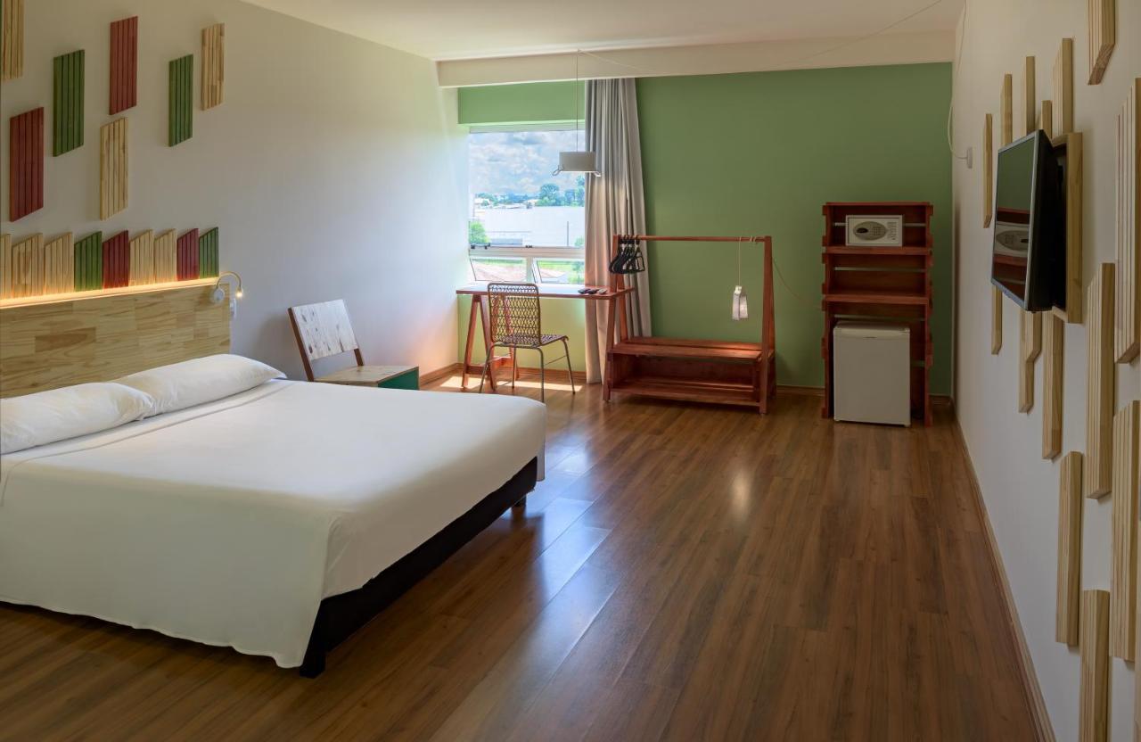 Hotel Nacional Inn Curitiba Santa Felicidade Екстериор снимка