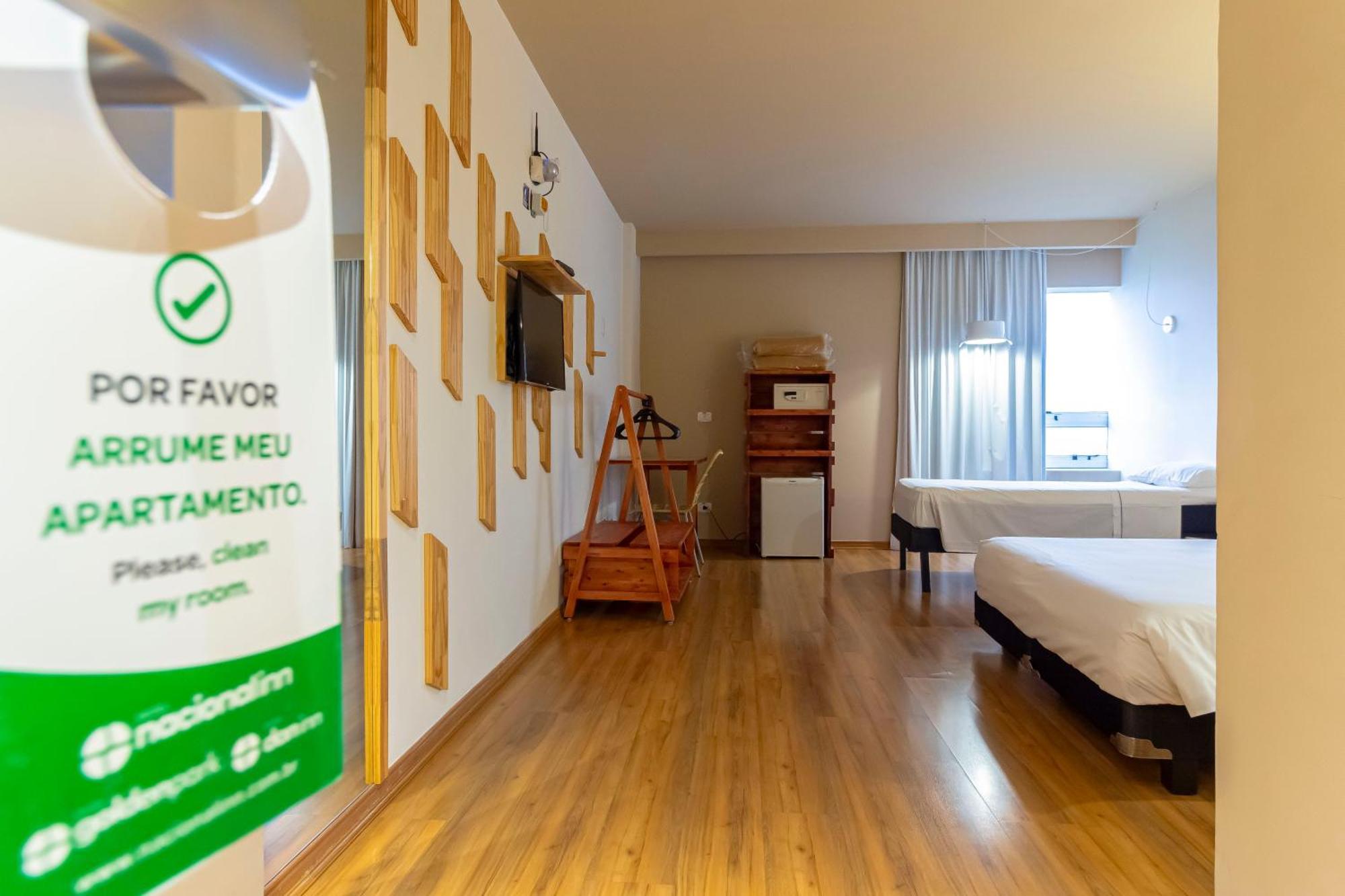 Hotel Nacional Inn Curitiba Santa Felicidade Екстериор снимка