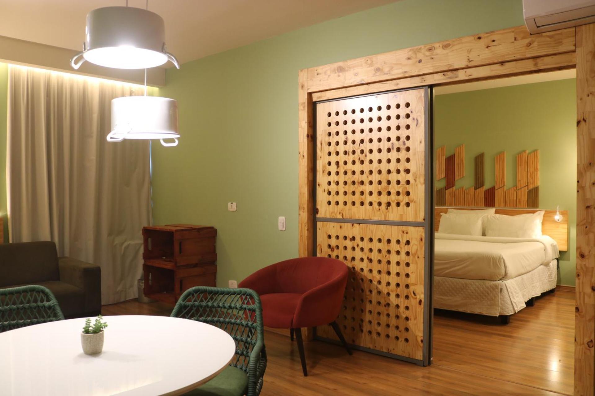 Hotel Nacional Inn Curitiba Santa Felicidade Екстериор снимка