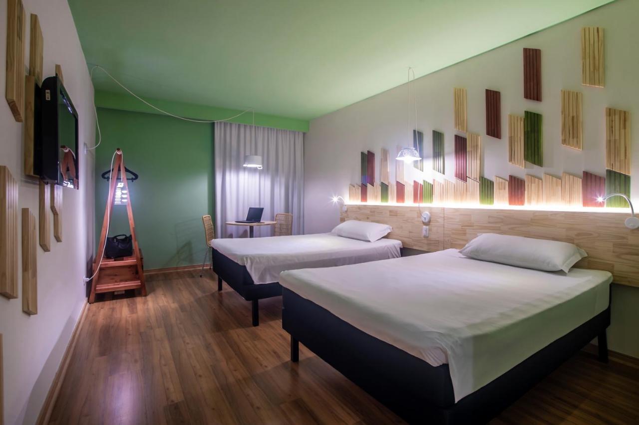 Hotel Nacional Inn Curitiba Santa Felicidade Екстериор снимка