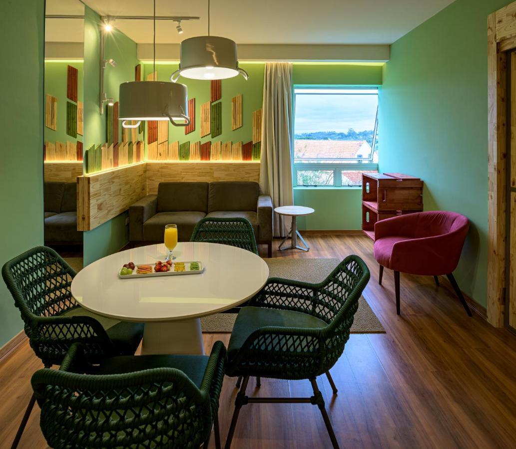 Hotel Nacional Inn Curitiba Santa Felicidade Екстериор снимка